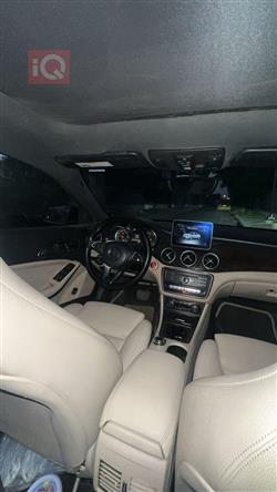 مێرسێدس بێنز CLA